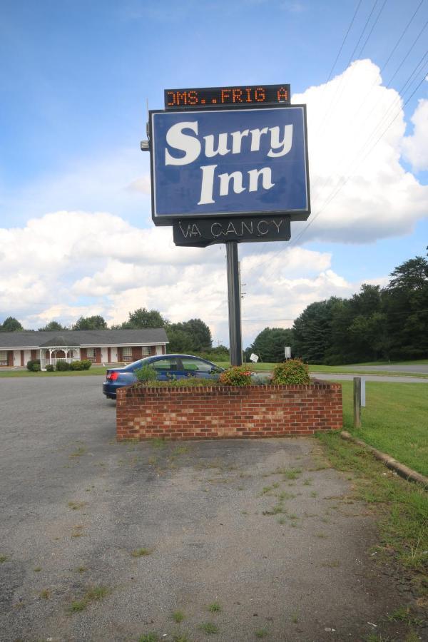Surry Inn - Dobson المظهر الخارجي الصورة